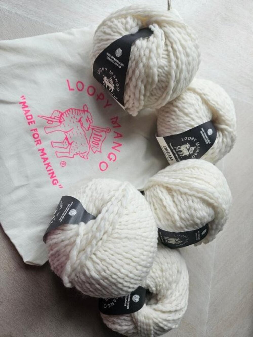 Loopy Mango DREAM Yarn 5 Balls